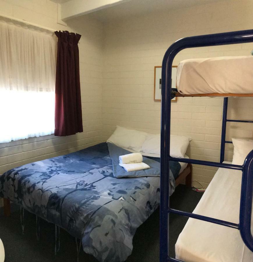 בייטמנס ביי Kon Tiki Apartments מראה חיצוני תמונה