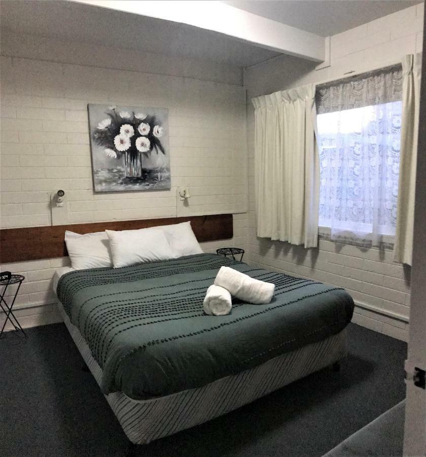 בייטמנס ביי Kon Tiki Apartments מראה חיצוני תמונה
