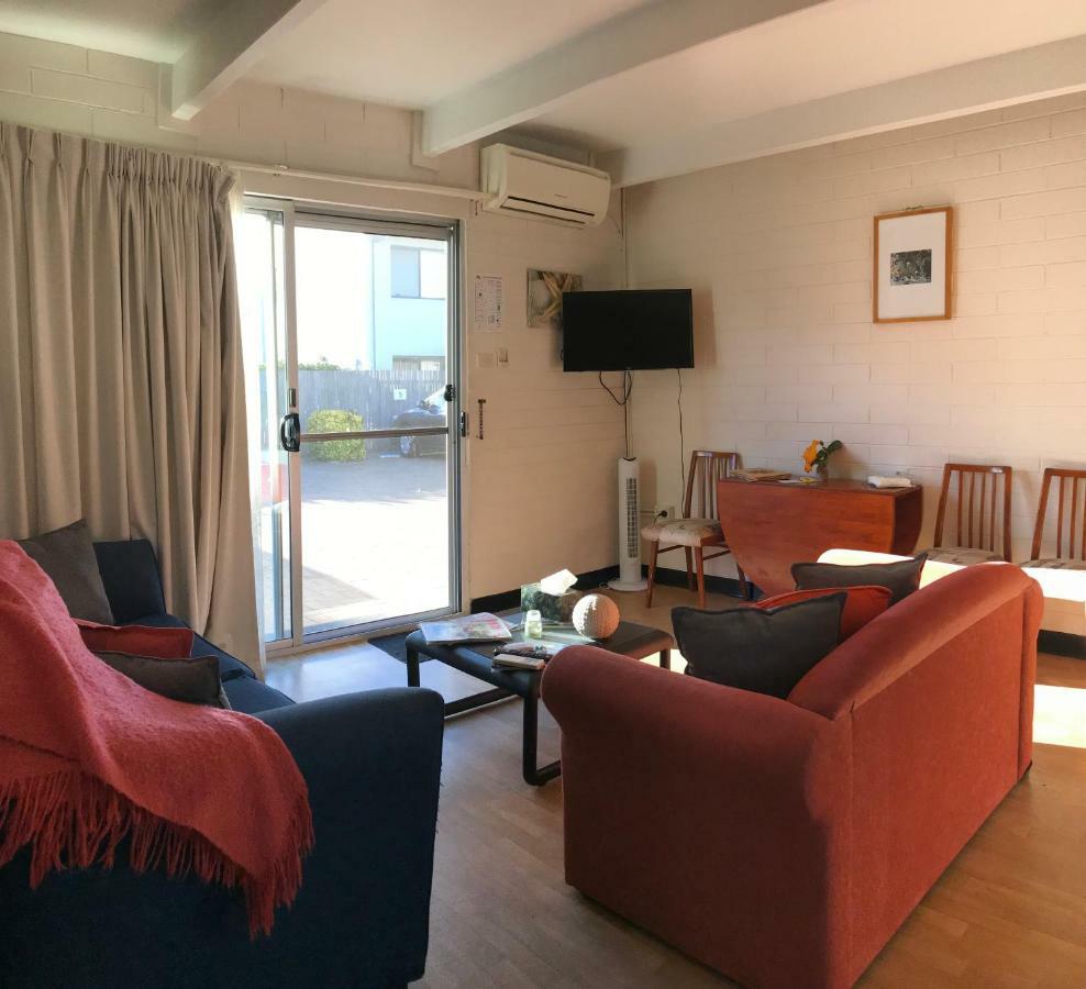 בייטמנס ביי Kon Tiki Apartments מראה חיצוני תמונה
