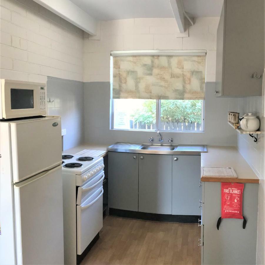 בייטמנס ביי Kon Tiki Apartments מראה חיצוני תמונה